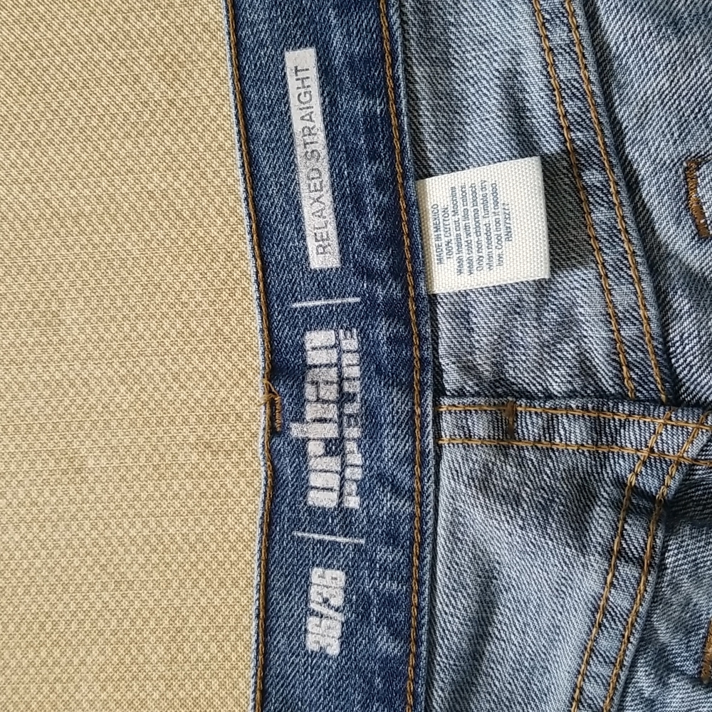 Urban Pipeline Men's Jeans - Picture 3 of 4